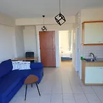 Piranthou Studios & Apartments