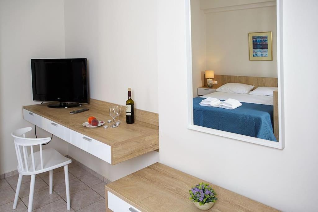 Apartamento Piranthou & *