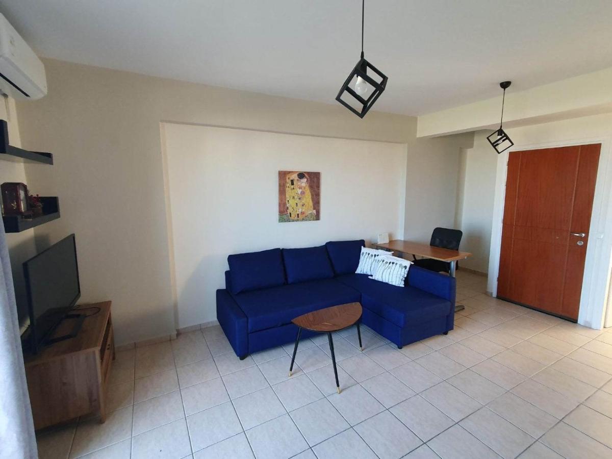 Apartamento Piranthou & *